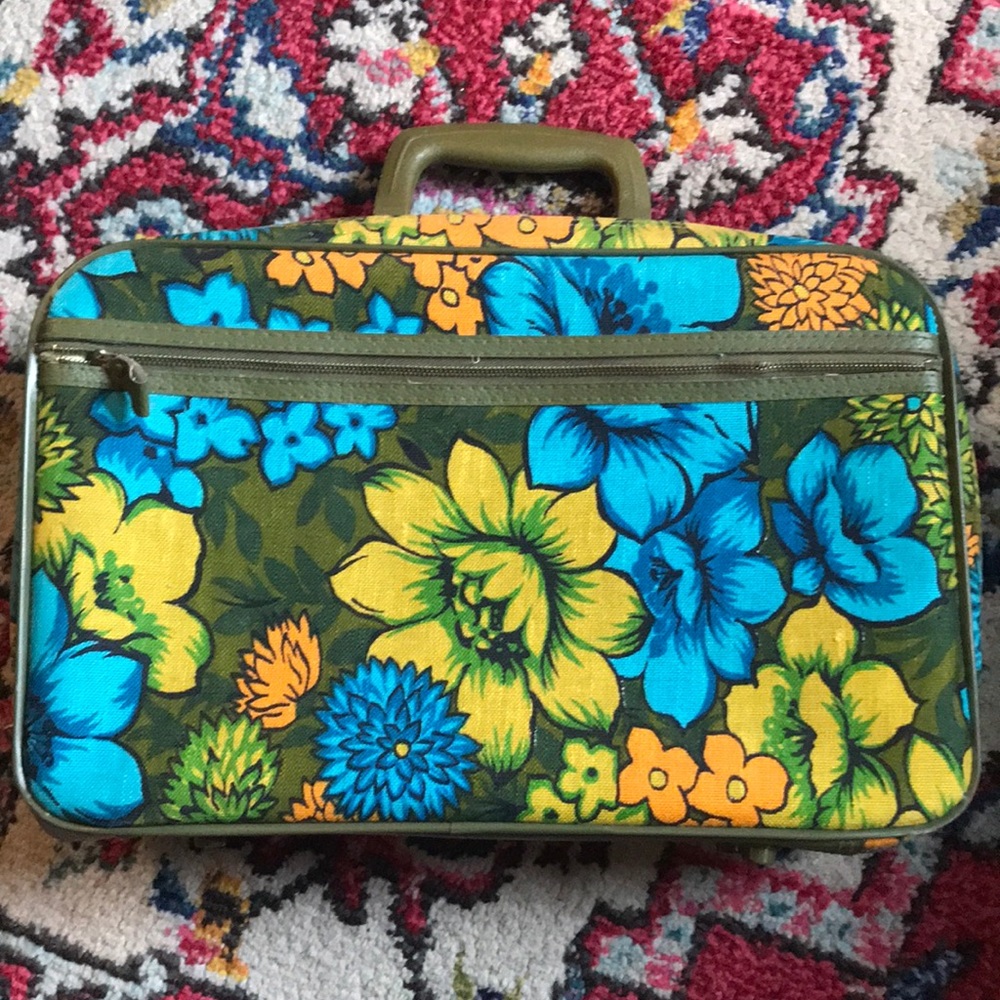 1970s Bantam Travelware Suitcase